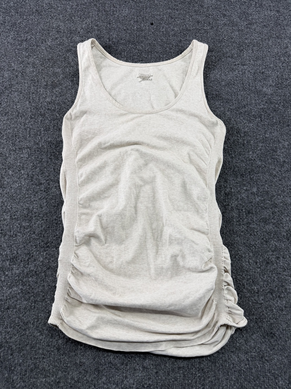 Athleta Tank Top Womens Small Beige Ruched Side Scoop Neck Stretch Gym Yoga